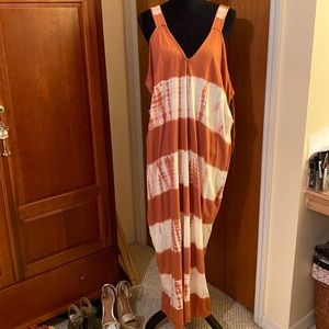 ZARA COLLECTION SUMMER MAXI BRAND NEW WITH TAGS TYE DYE RUST AND WHITE COLOR